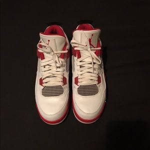Jordan 4 Fire Red